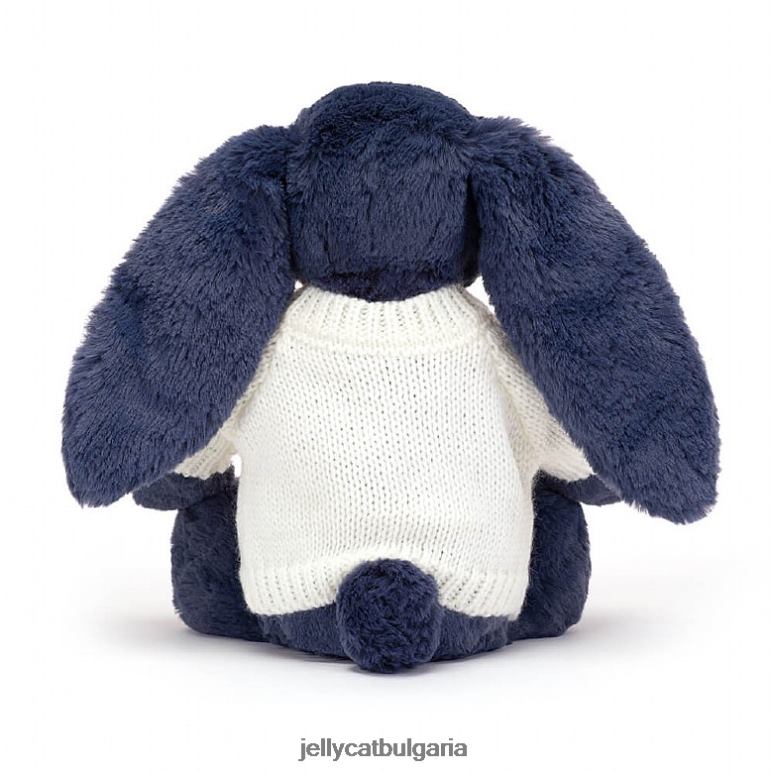 срамежливо зайче с персонализиран кремав пуловер в синьо Jellycat играчка ZZR40389